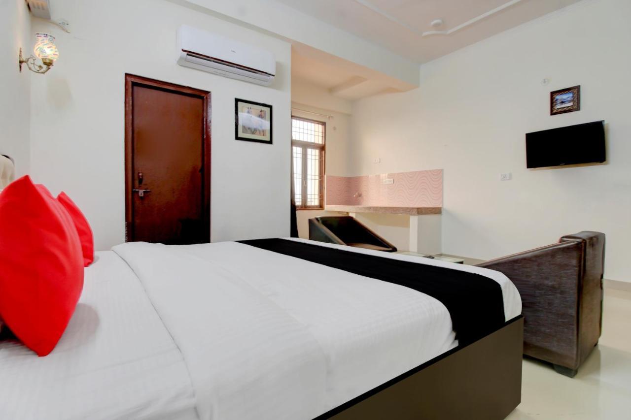 Elegance Resort Mathura Exterior photo