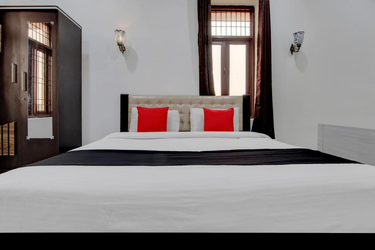 Elegance Resort Mathura Exterior photo